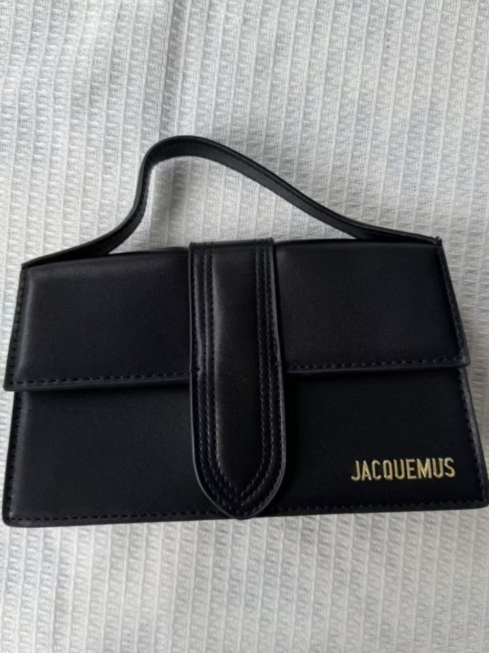 Jacquemus Le Grand Bambino Logo Plaque Small Tote Bag - Picture 1 of 7
